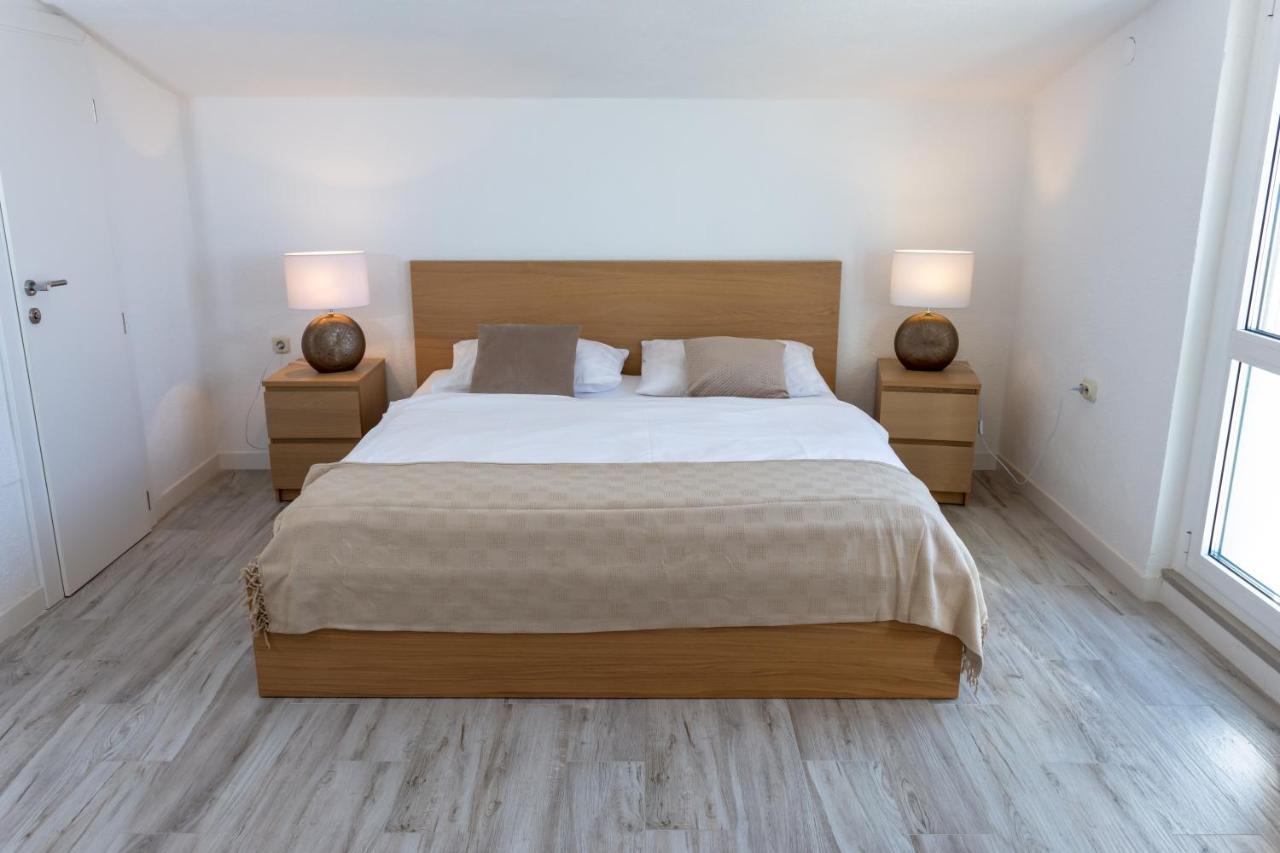 The View Split. Highlight With Roof-Top-Terrace And Pool Kaštela Esterno foto