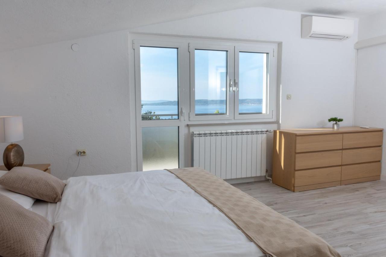 The View Split. Highlight With Roof-Top-Terrace And Pool Kaštela Esterno foto