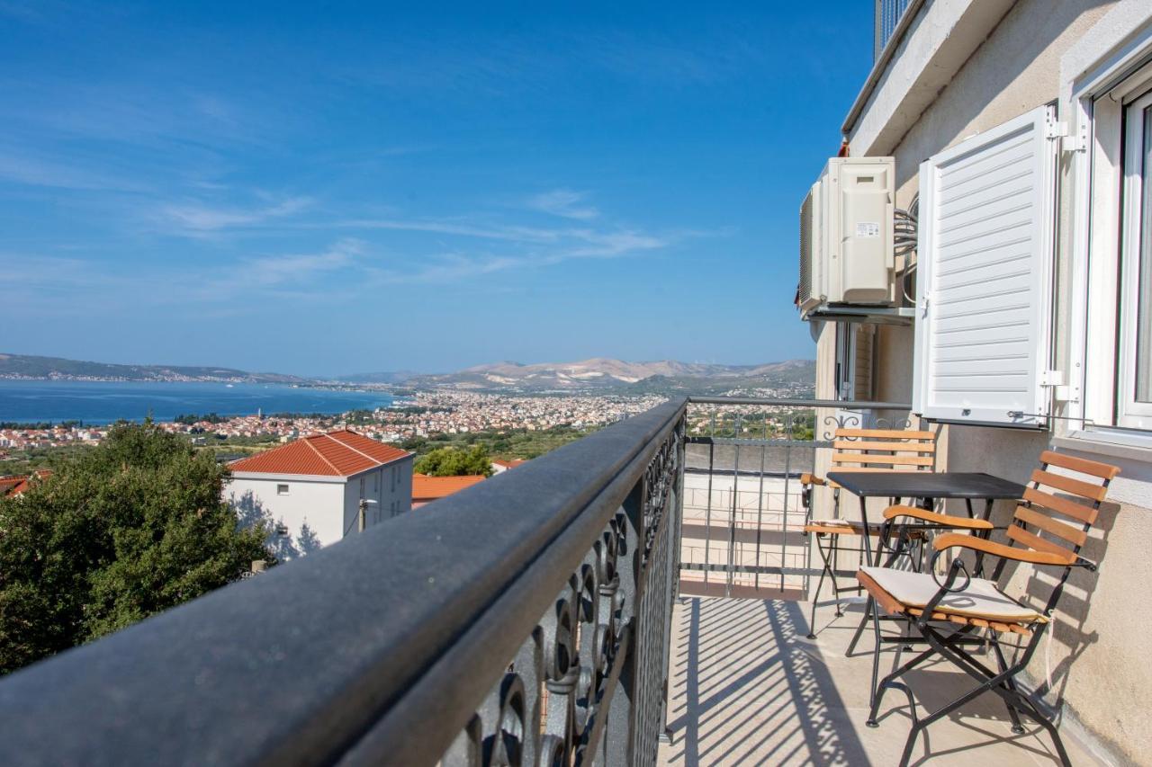 The View Split. Highlight With Roof-Top-Terrace And Pool Kaštela Esterno foto